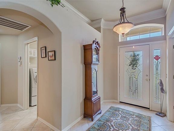 2nd image of 3402 Turnberry Ln