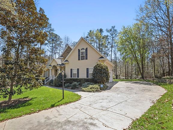 2nd image of 191 Pheasant Way