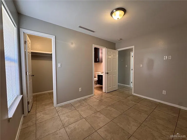 3828 W Sarah Evans St #3 — Photo 15