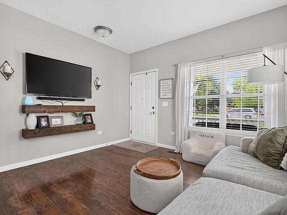 4th image of 1434 Plantain Dr