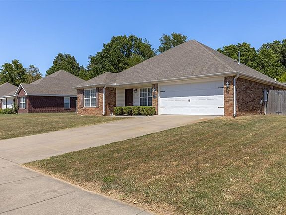 3rd image of 6142 Clay Ave