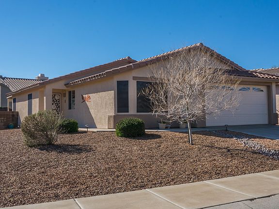3rd image of 8933 N Majestic Mountain Dr