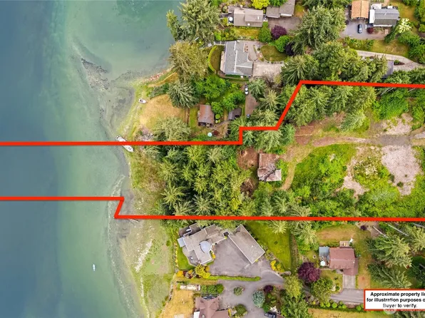 2774 Marine Drive, Bremerton, WA 98312