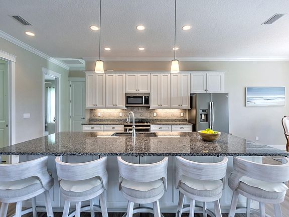 5th image of 3200 Medici Blvd