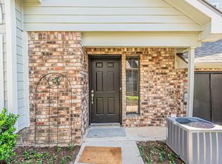449 Harris St APT 104G, Coppell, TX 75019