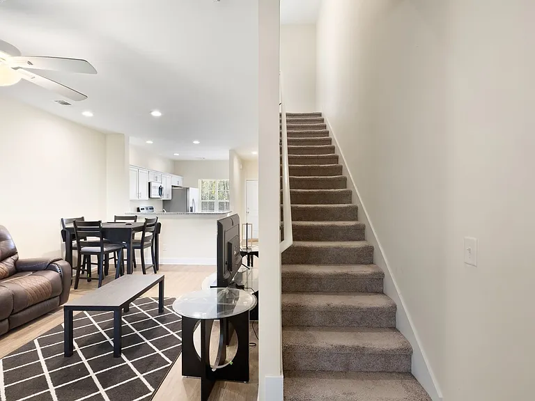 242 Admiration Ave — Photo 11