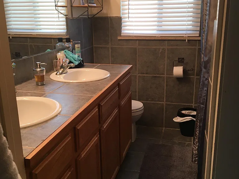 1100 Emigh St #1 — Photo 11