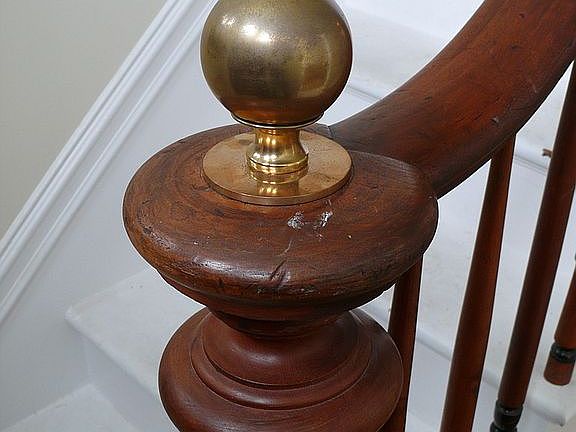 newel post detail