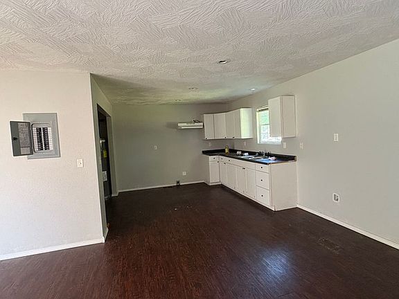 5th image of 935 N Missouri Ave