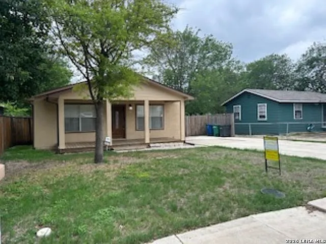 4930 Bluff St — Photo 2