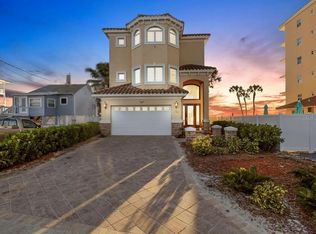 13423 Gulf Ln, Madeira Beach, FL 33708