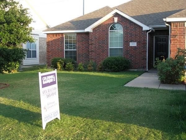 1st image of 312 Orchard Trl