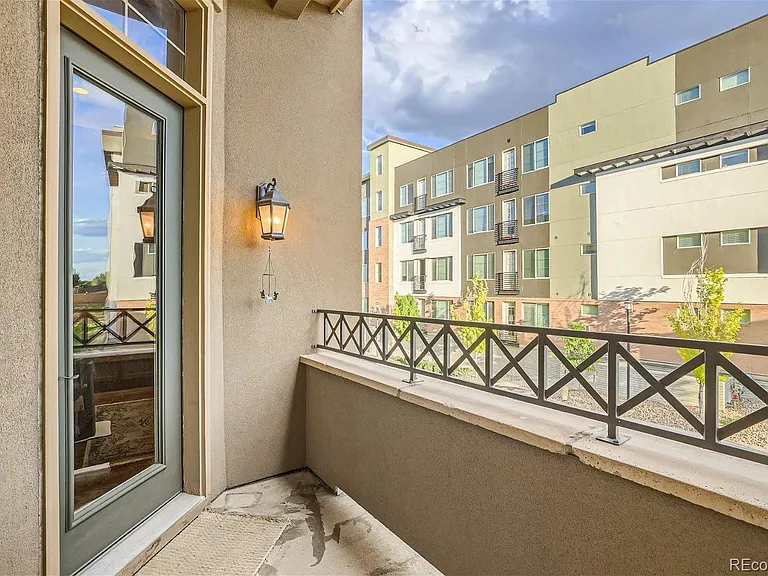 10104 Inverness Main St — Photo 15
