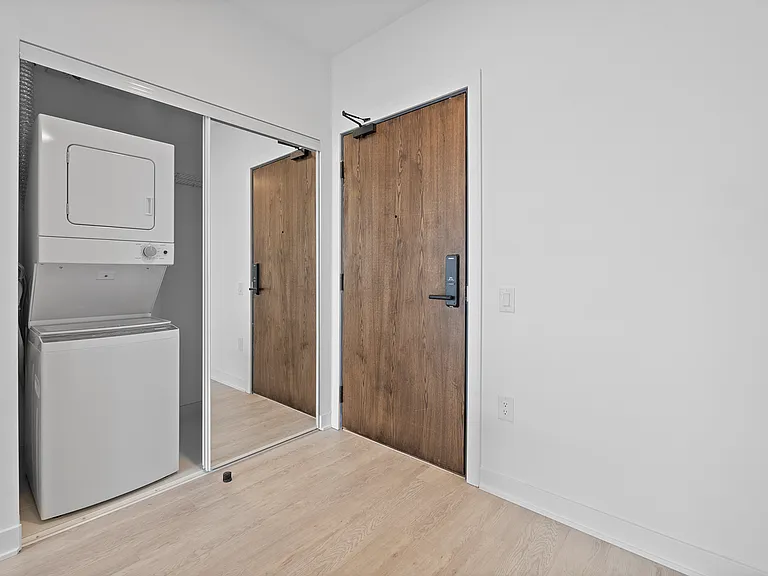 2782 Barton St E #608 — Photo 7