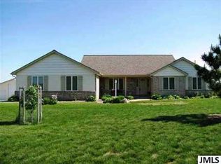 6751 N Lake Rd, Brooklyn, MI 49230