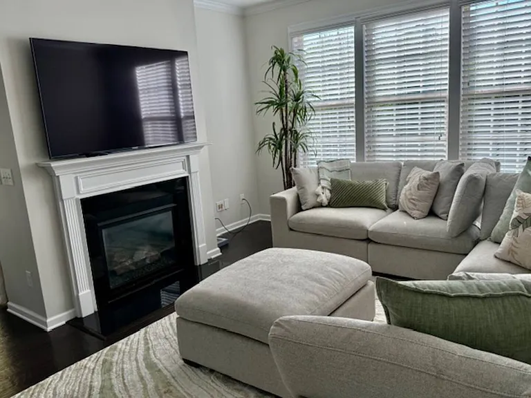 Valleystone Dr — Photo 5