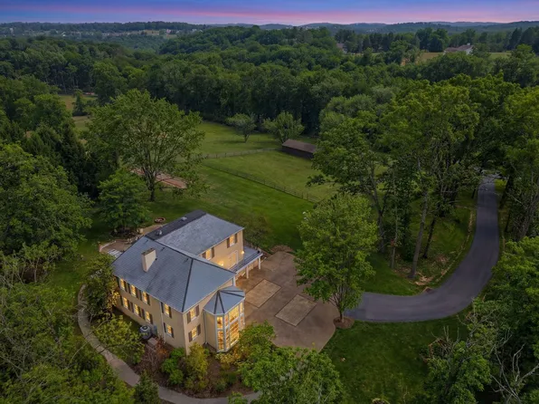 73 Stonedale Rd, Sewickley, PA 15143