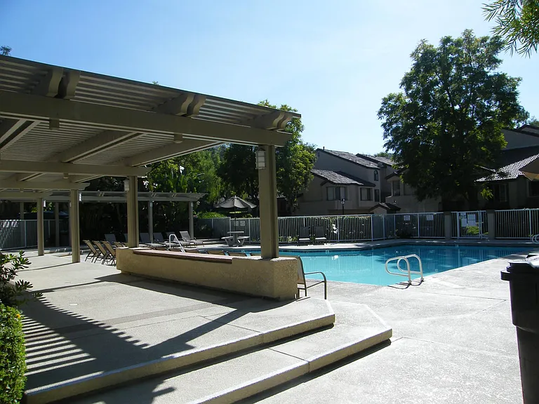 17 Rock Cliff Pl — Photo 26