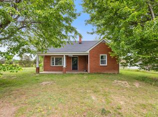 3024 E Side Hwy, Grottoes, VA 24441