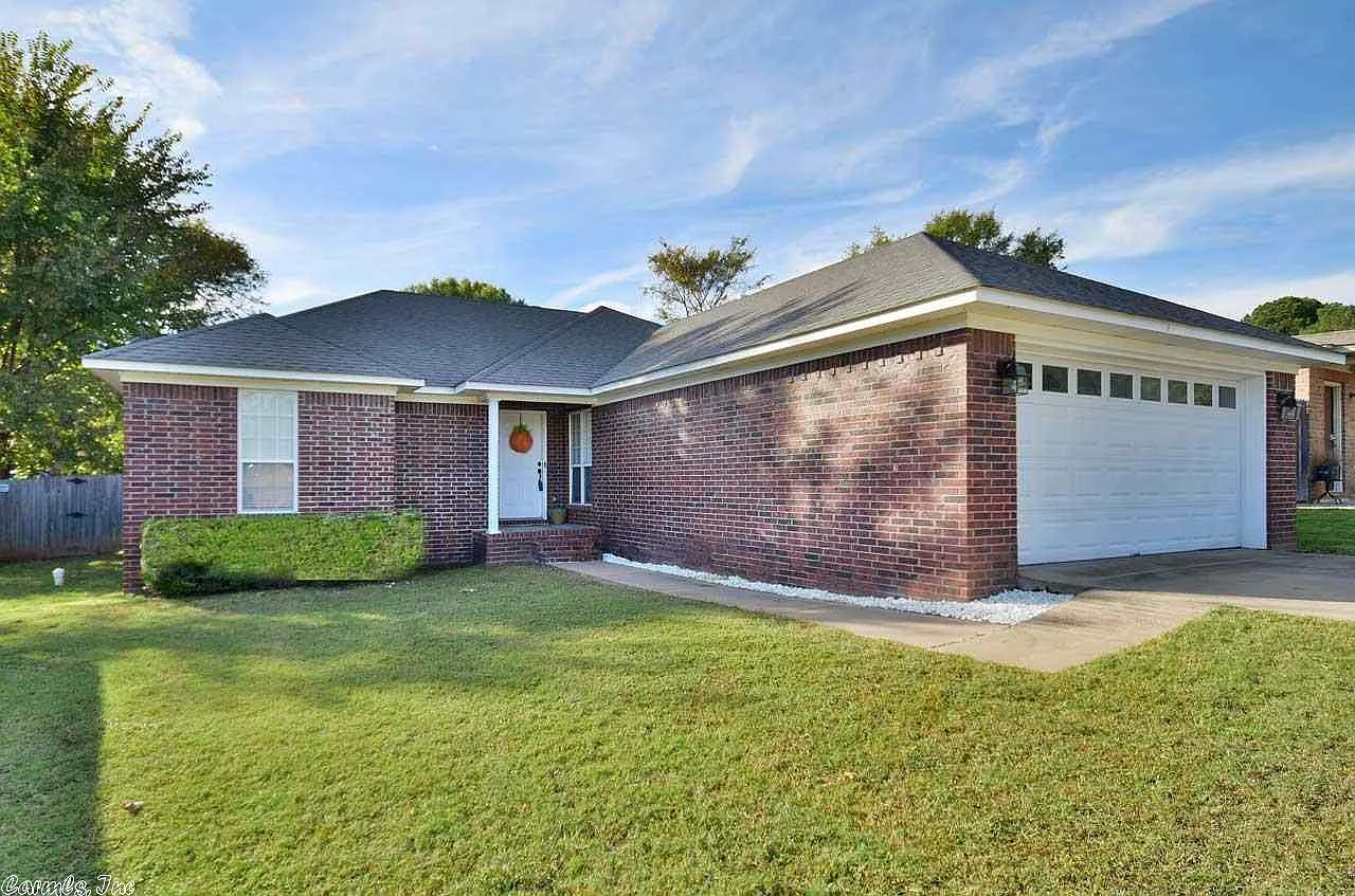 Helen St, Conway — Photo 1