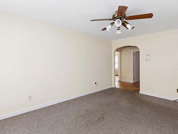 4th image of 276 Fishel Avenue