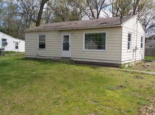 1210 Woodcrest St, Muskegon, MI 49442