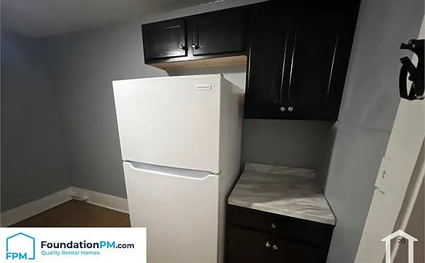 2843 Woodlawn Ter — Photo 5