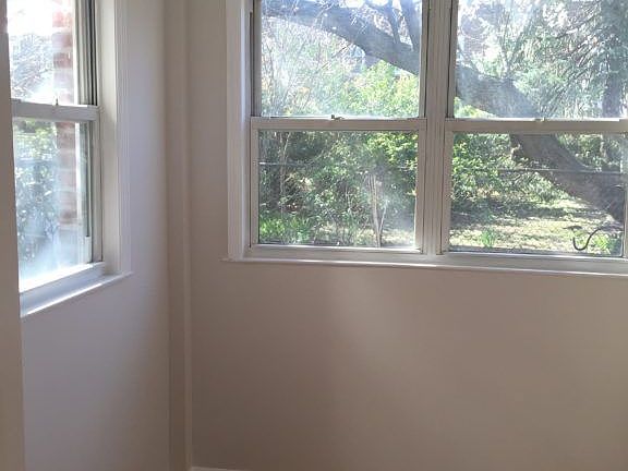 3rd image of 3912 48th St #1