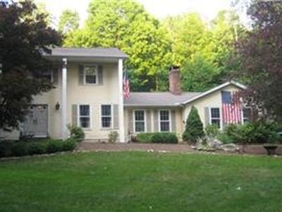 3 Meadowbrook Rd, New Fairfield, CT, 06812