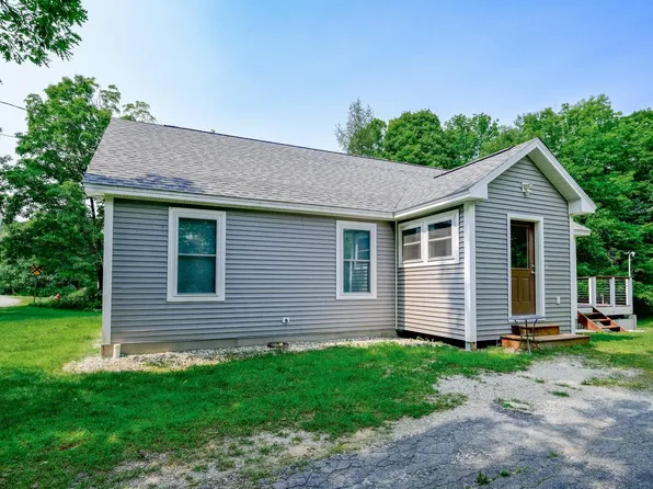 101 Mountain View Avenue, Cavendish, VT 05142