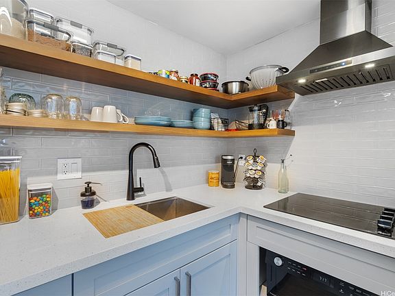 3rd image of 2888 Ala Ilima St APT 611