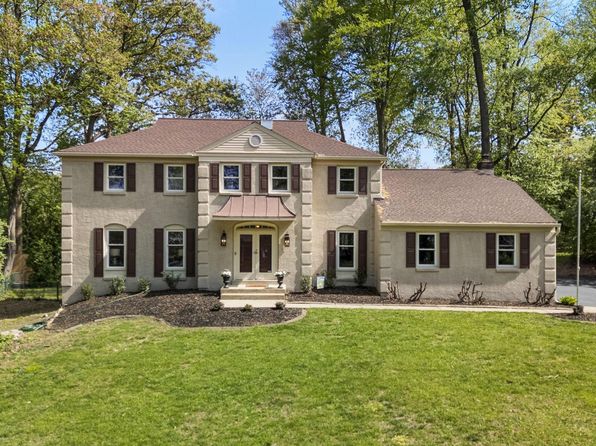 204 Autumn Dr, Exton, PA 19341