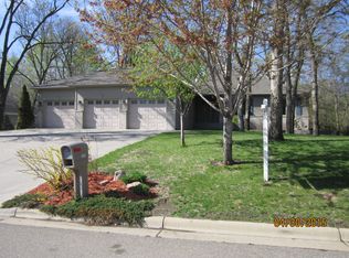 1714 Maple Ct, Saint Cloud, MN 56304