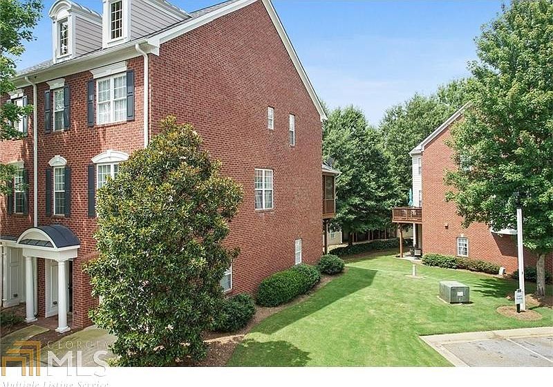 2nd image of 2102 Waters Edge Trl