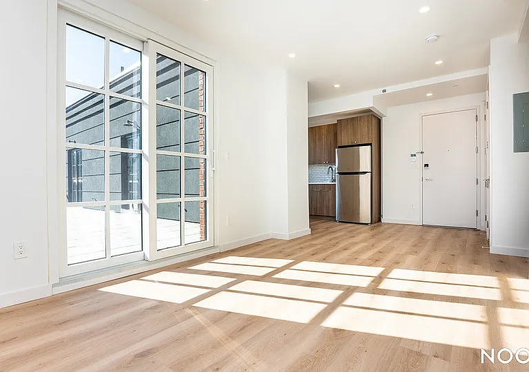 68 Gold St #5C — Photo 5
