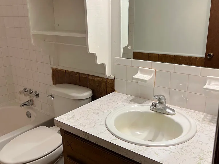 17162 Betty Dr — Photo 17