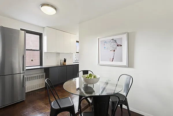 Sold by Nest Seekers International | media 13