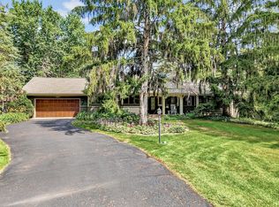 7850 Pinehurst Rd, Woodbury, MN 55125