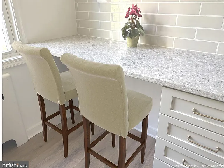 106 N George Mason Dr #4 — Photo 6