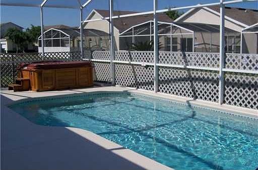 2nd image of 141 Bloomingdale Dr