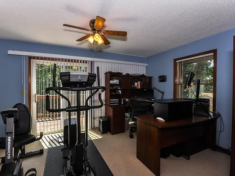 Second bedroom or exercise room