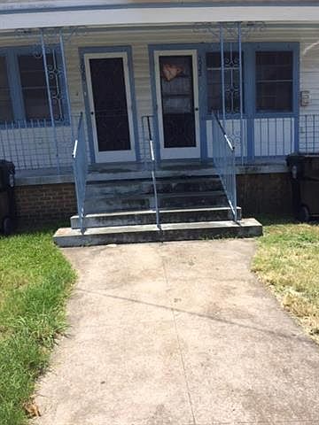 1st image of 3020 Serantine St