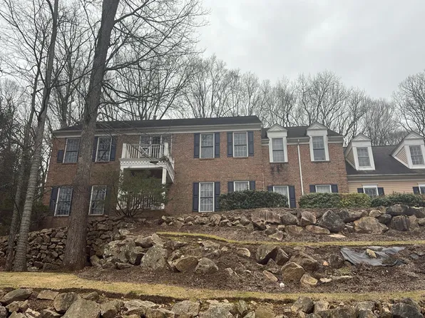 30 Brookrace Dr, Mendham, NJ 07945