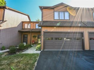 1126 Ridge Crest Dr, Victor, NY 14564