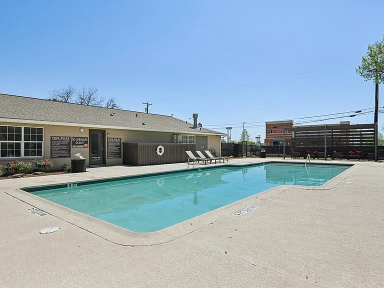 Abbey Glenn Apartments — Photo 57