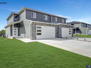 119 W Cowdrey Ln, Lincoln, NE 68523