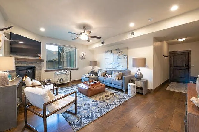 14345 N Buck Horn Trl #F — Photo 2