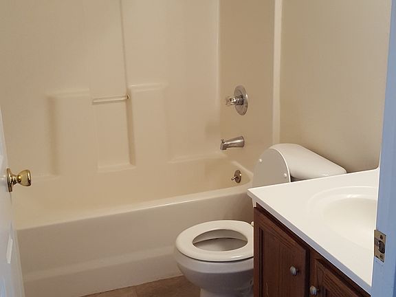 5th image of 248 Pinnacle Ct