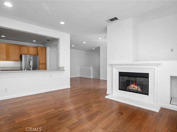 3rd image of 1216 McFadden Dr