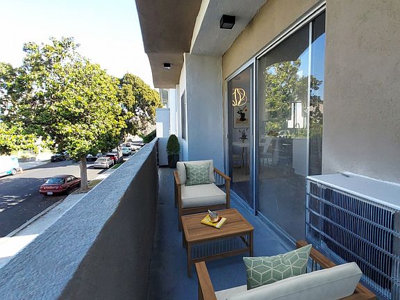 4th image of 1415 S Saltair Ave APT 5